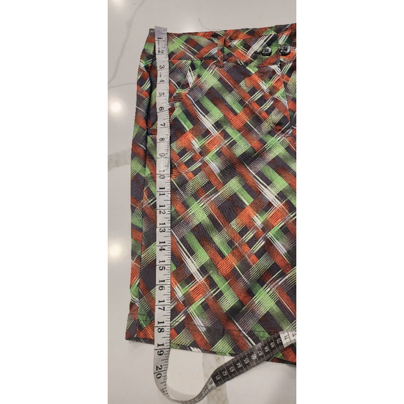 Callaway Women's Opti-Dri Plaid Golf Shorts Size 6 Multicolor Stretch Bermuda - Picture 6 of 9